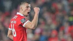 "Barselona" "Benfika"dan futbolçu istəyir